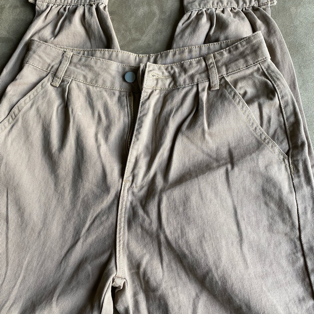 SHEIN women pants. S.